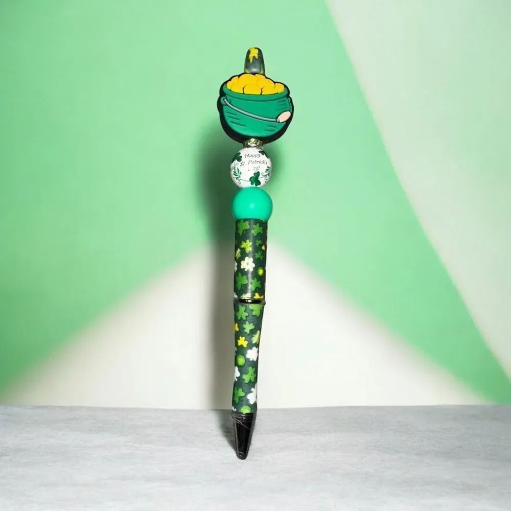 Green Shamrock St. Patrick’s Day Themed Pen
